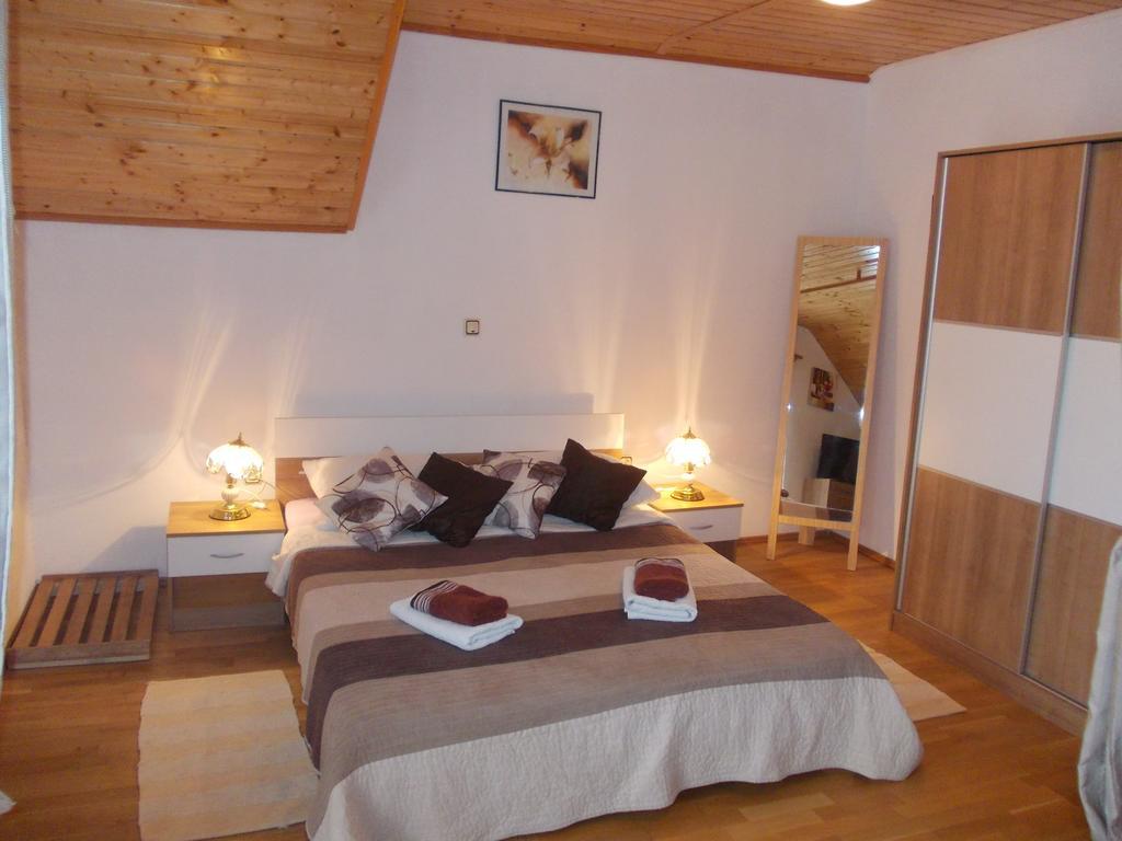Pavlic Apartment *